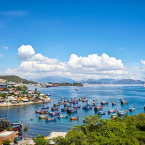 Vietnam along the coast 14 days